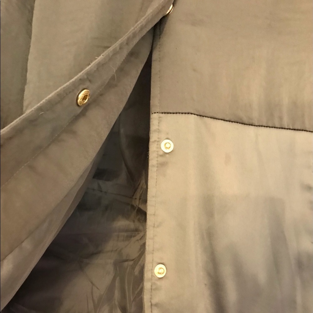 Guess Bomber Style Women’s Jacket - Picture 5 of 10